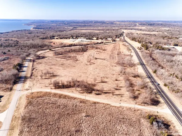 647 W Grandview Dr., Kaw City, KS 74641