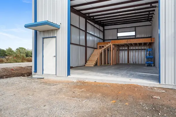 9125 E 47th St S, Derby, KS 67037-9406