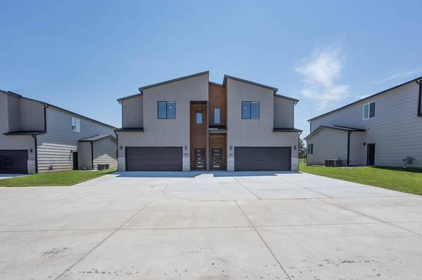 3554 N Tyler Ct, Wichita, KS 67205