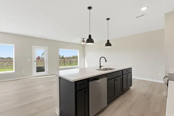 3507 W Longleaf Circle, Wichita, KS 67205