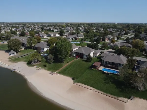 3125 N Ridge Port St, Wichita, KS 67205