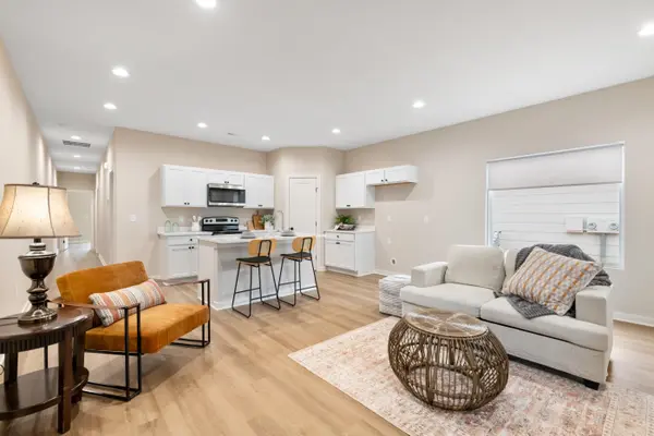 2451 W MacArthur Ct, Wichita, KS 67217