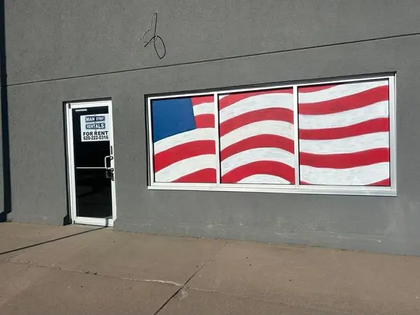 707 Main St, Winfield, KS 67156
