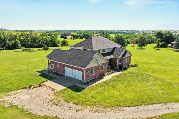 1140 W Hidden Springs Rd, Salina, KS 67401