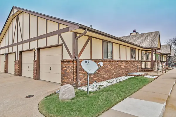 3536 W 2nd St N Unit 602, Wichita, KS 67203