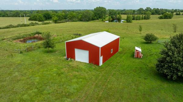 17776 SW Tawakoni Rd, Rose Hill, KS 67133