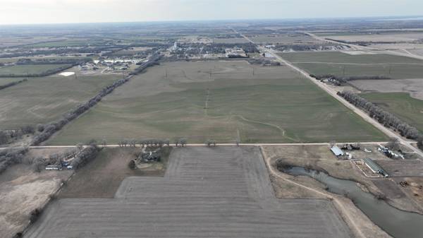 28719 W Harry St, Garden Plain, KS 67050
