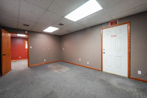 219 S Haverhill Rd, El Dorado, KS 67042