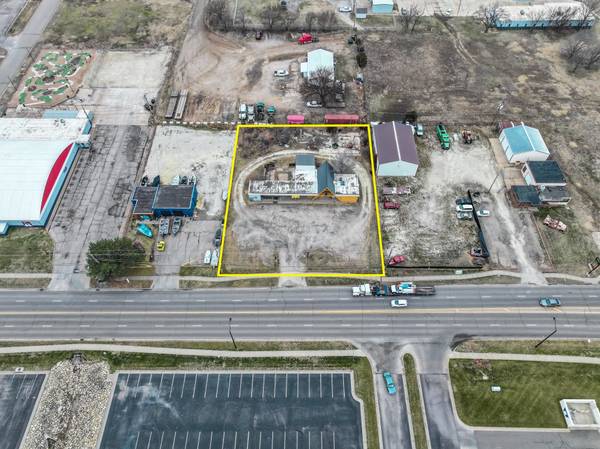 219 S Haverhill Rd, El Dorado, KS 67042