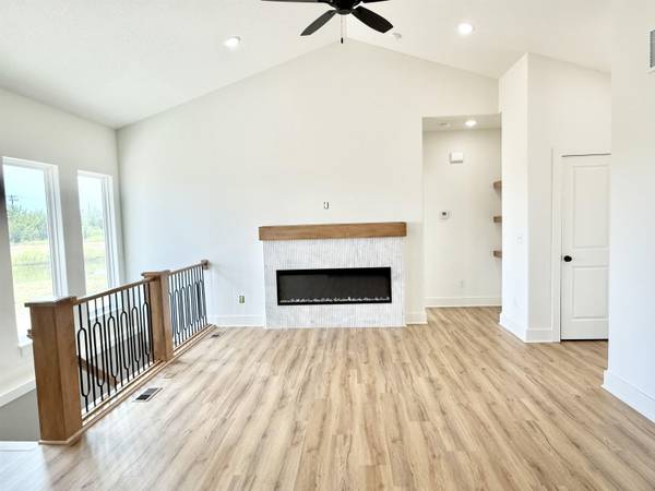 5432 N Toben Ct, Bel Aire, KS 67226