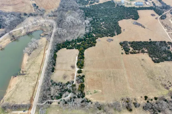 11467 SW Shore Dr, Augusta, KS 67010