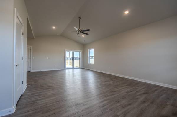 2888 S Maize Ct, Wichita, KS 67215
