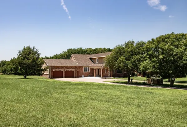1677 E 120th Avenue North, Mulvane, KS 67110