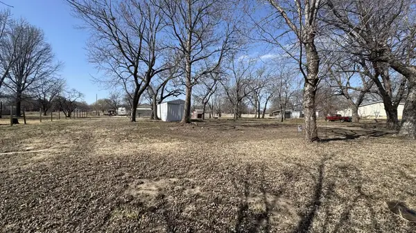 907 N Gordy St, El Dorado, KS 67042