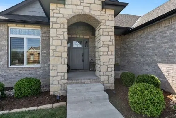 4724 N Elk Creek Dr, Wichita, KS 67226