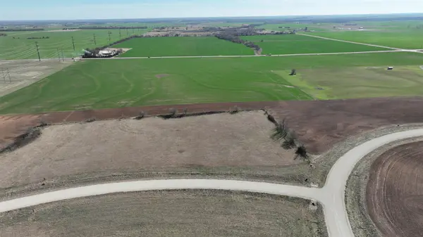 0000 Sierra Ridge Cir, Garden Plain, KS 67050