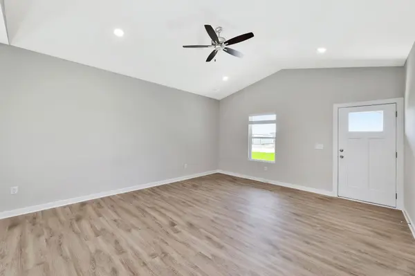 2898 S Maize Ct, Wichita, KS 67205