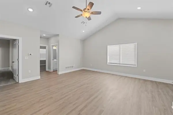 2743 Amelia Ln., Salina, KS 67401