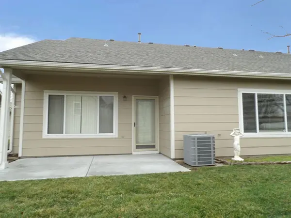 3121 W Westwind Bay, Wichita, KS 67205