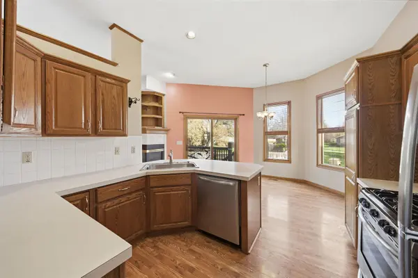 110 N Karren Ct, Wichita, KS 67212-5958