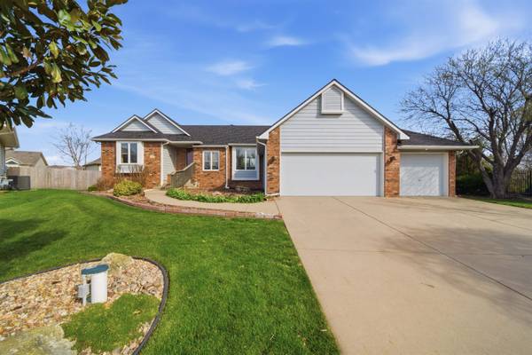110 N Karren Ct, Wichita, KS 67212-5958