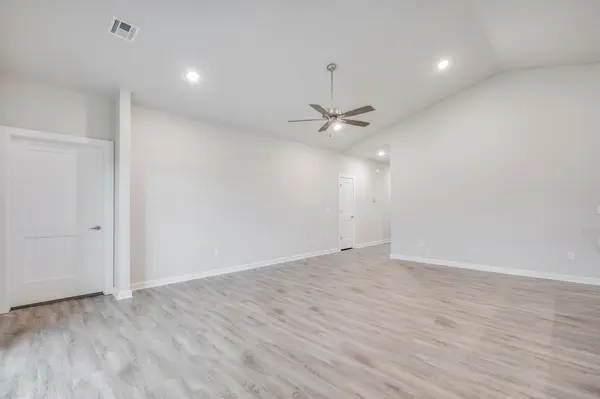 1794 W Redbud Lane, Goddard, KS 67052