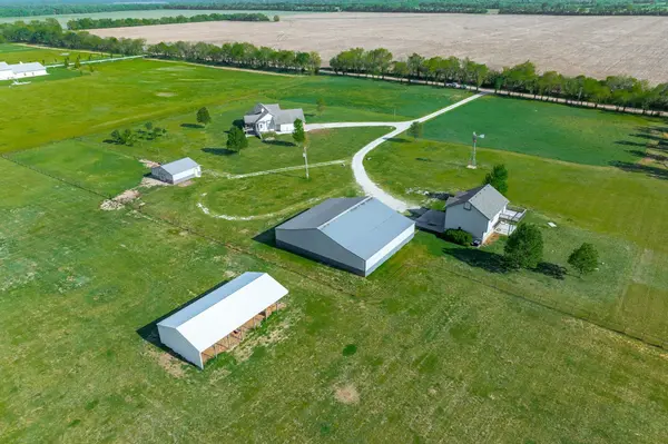 656 E 110th Ave N, Peck, KS 67120-9029