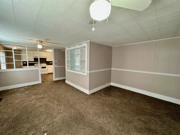 1208 W 6th Ave, El Dorado, KS 67042