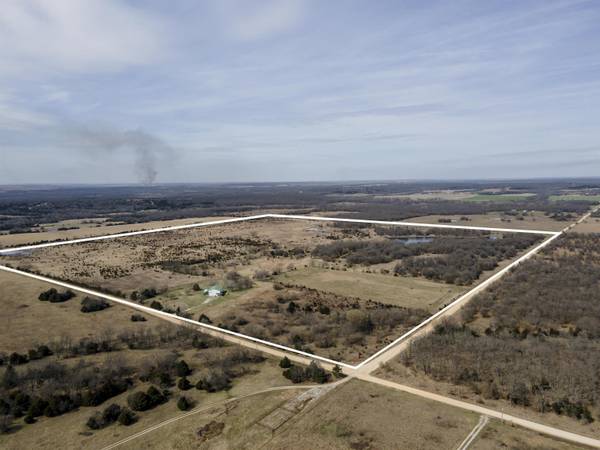 3086 Saddle Road, Elk City, KS 67344