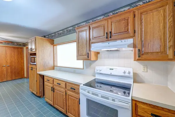 235 Random Rd, Arkansas City, KS 67005