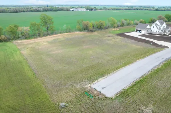 15450 W 36th S, Goddard, KS 67052