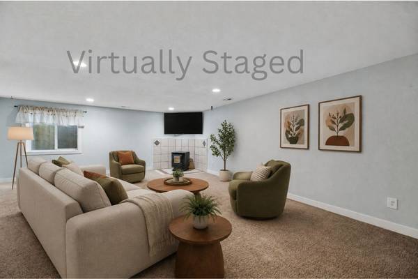 600 Laramie Cir, Maize, KS 67101