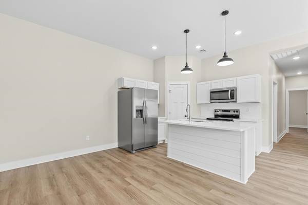 17124-26 W Lawson St Cir, Goddard, KS 67052