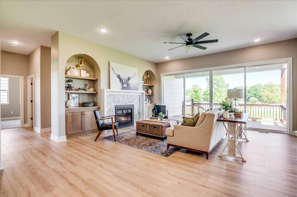 9642 W Cedar Lane, Maize, KS 67101