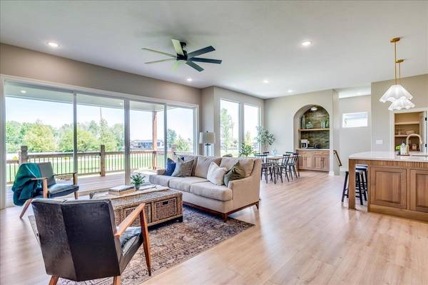 9642 W Cedar Lane, Maize, KS 67101