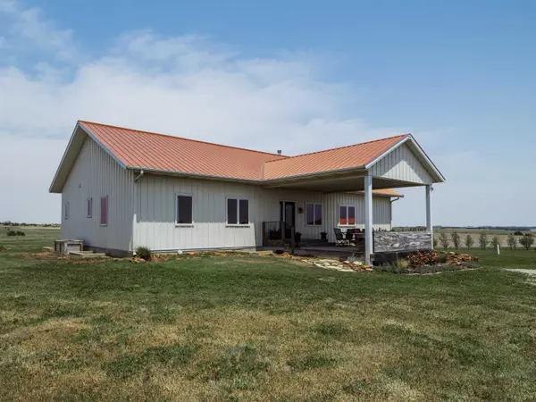 1335 Quartz Rd, Minneapolis, KS 67467