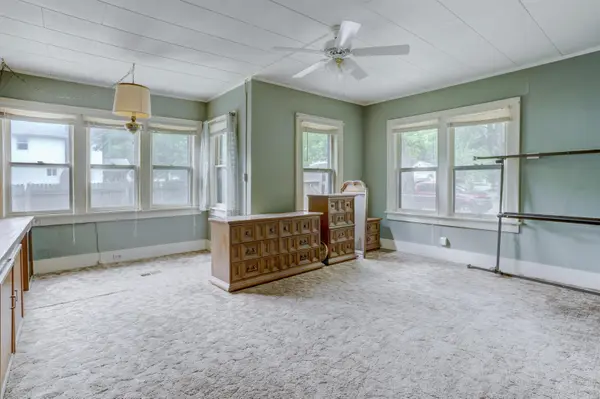 404 N 2nd St, Arkansas City, KS 67005
