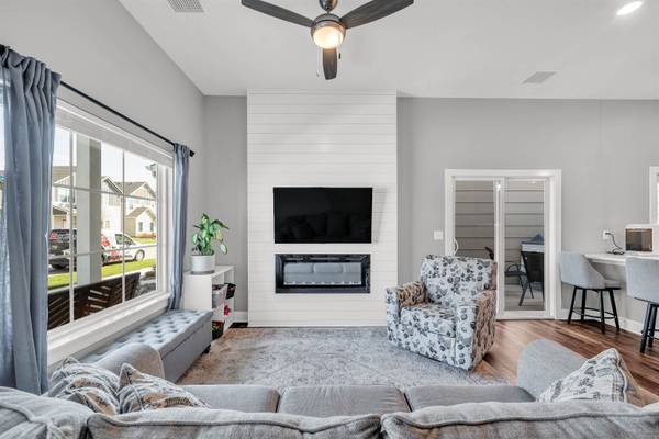 415 E Park Pl, Andover, KS 67002