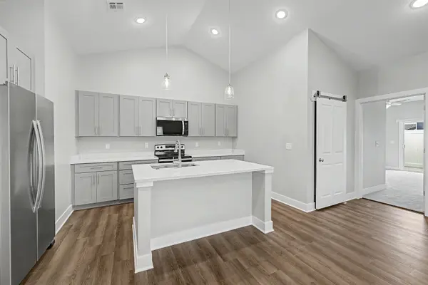 2716 Amelia Ln., Salina, KS 67401