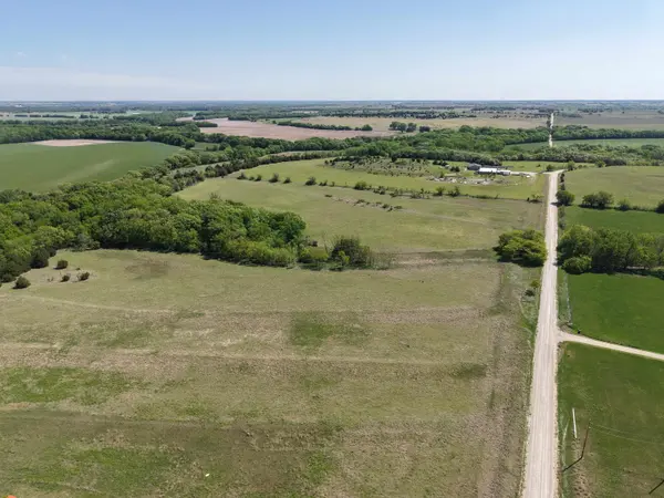 1555 2150 Avenue, Enterprise, KS 67441