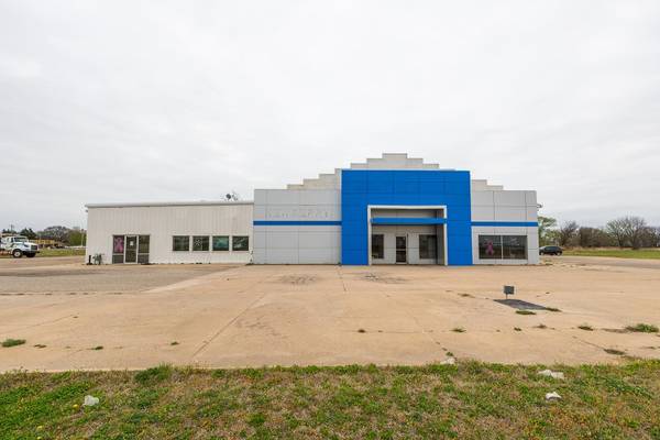 890 N Hwy 14, Harper, KS 67058