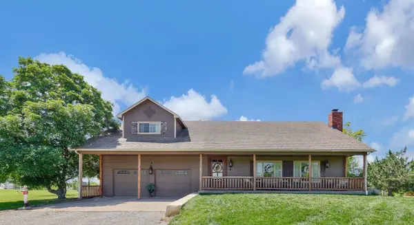 11385 SW 50th St, Towanda, KS 67144