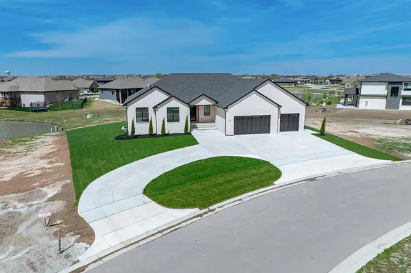 4817 N Bridgewood Ct, Wichita, KS 67226