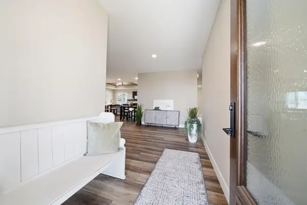 1602 S Dove Place, Goddard, KS 67052