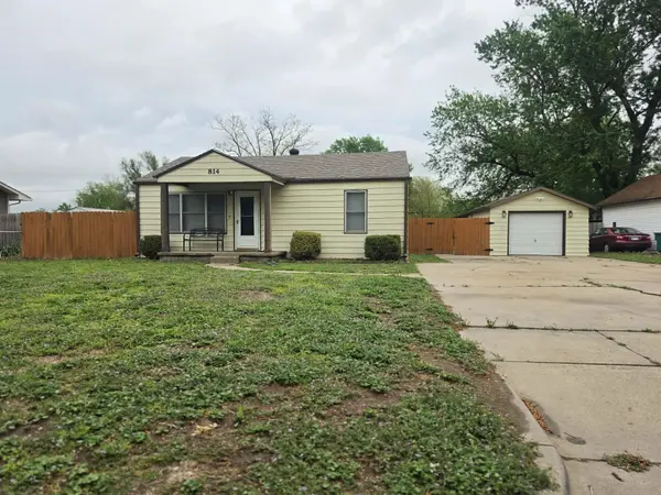 814 N Clara St, Wichita, KS 67212