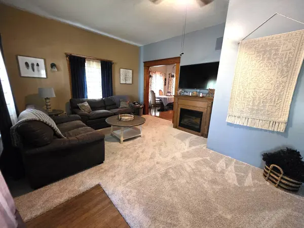 821 E 14th, Winfield, KS 67156