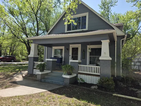 821 E 14th, Winfield, KS 67156