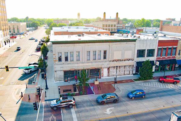 101 N Santa Fe Ave, Salina, KS 67401