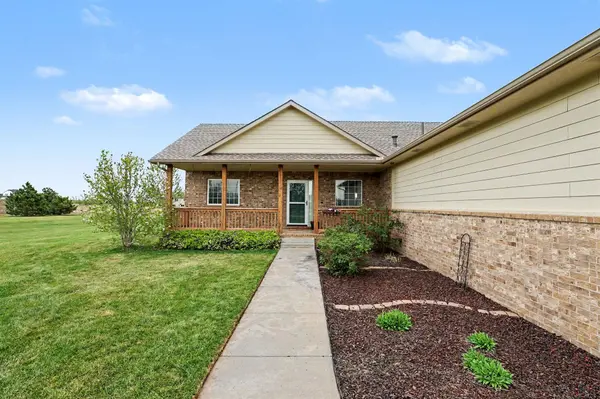 602 N High St, Argonia, KS 67004