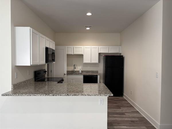 5436 N Colburn Ct, Bel Aire, KS 67220